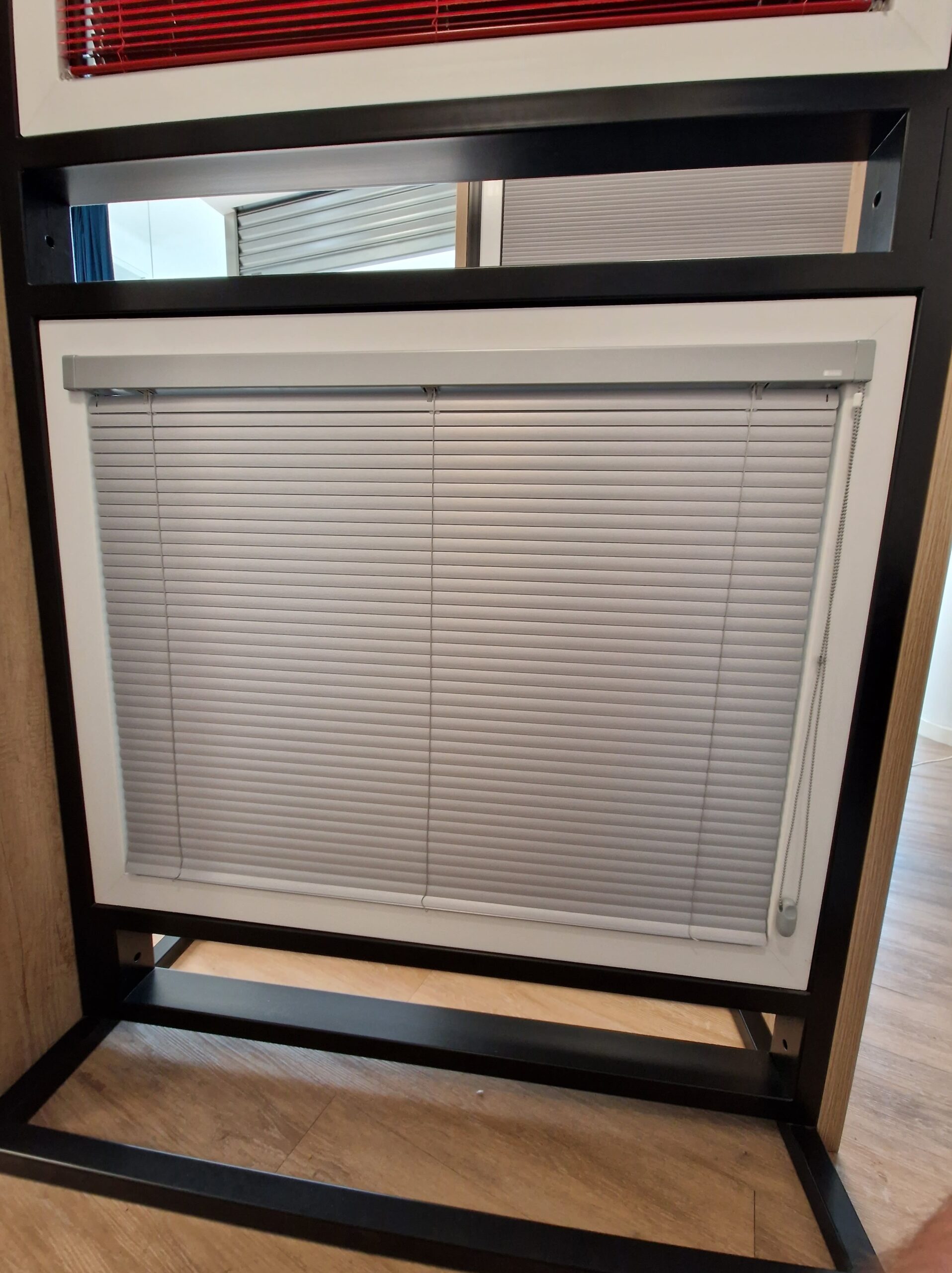 żaluzje aluminiowe białe